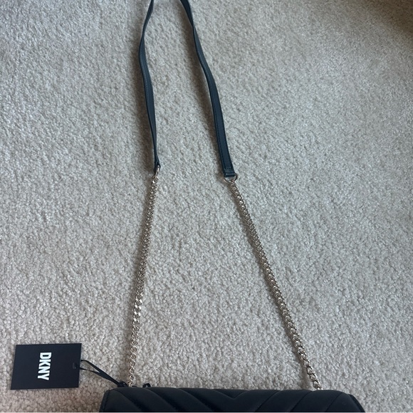 NWT DKNY VERONICA LG Crossbody Quilted Flap Shoulder Bag Chain Strap - Picture 10 of 16